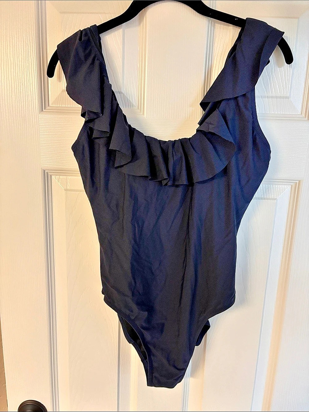 J crew Ruffle One-Piece Swimsuit in navy Size 8